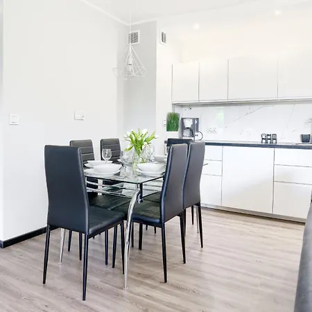 Apartamenty Sun & Snow Kasprowicza Kolobrzeg Exterior photo